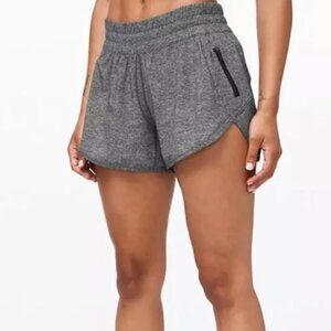 lululemon Tracker Low-Rise Lined Short 4"